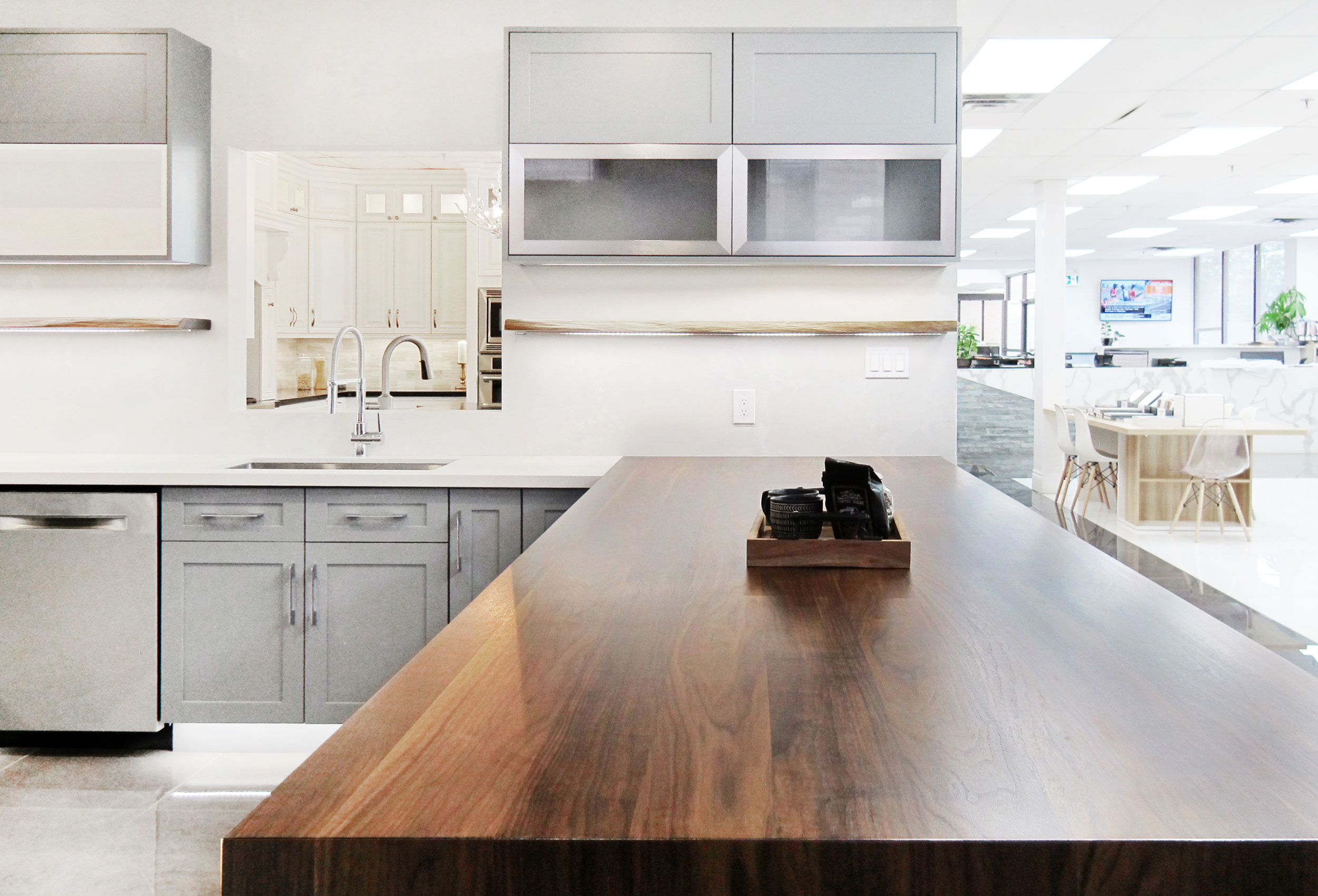 Modern Shaker - Image 2